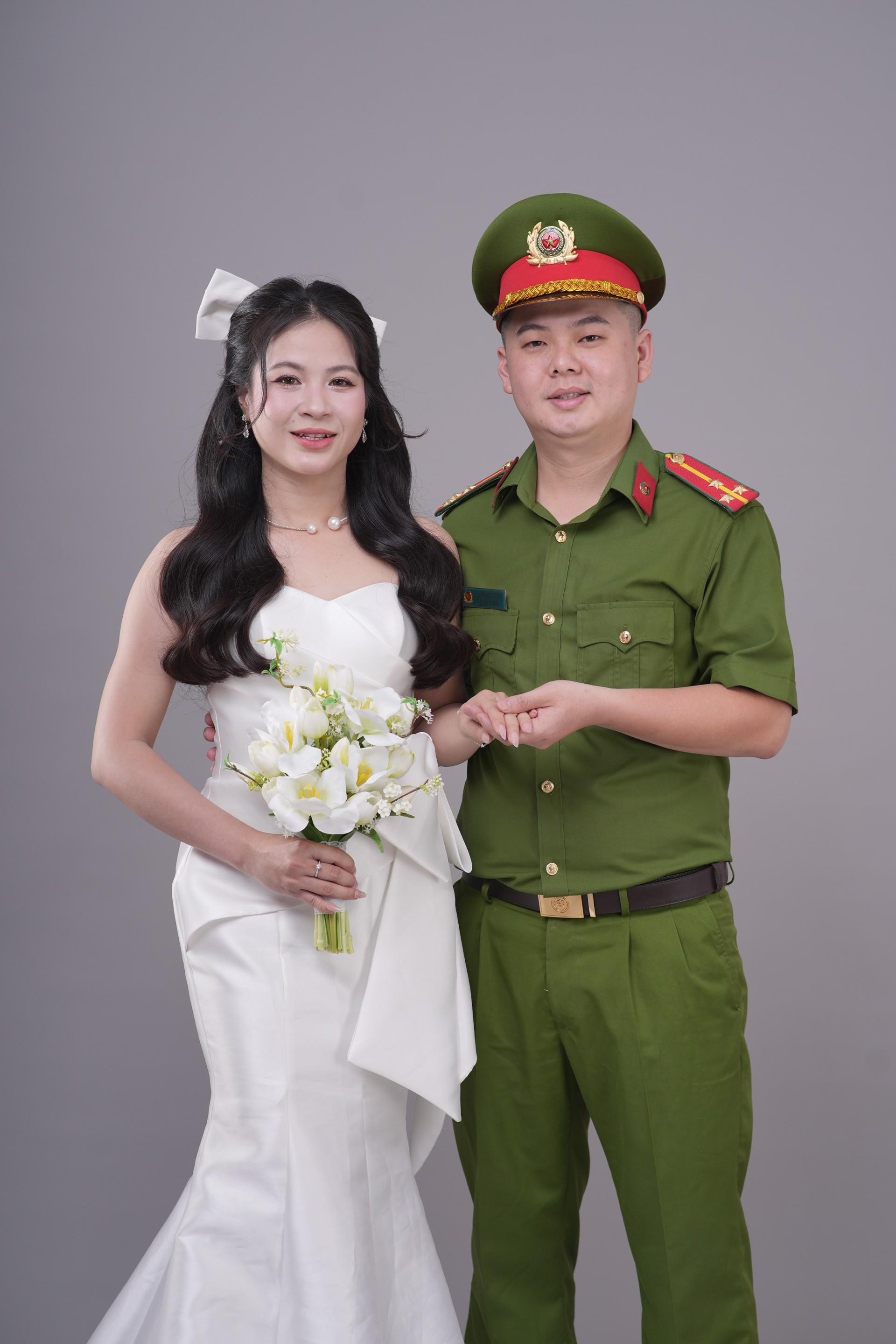 HUN08466