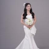 HUN084955fca572ea8f2fa67