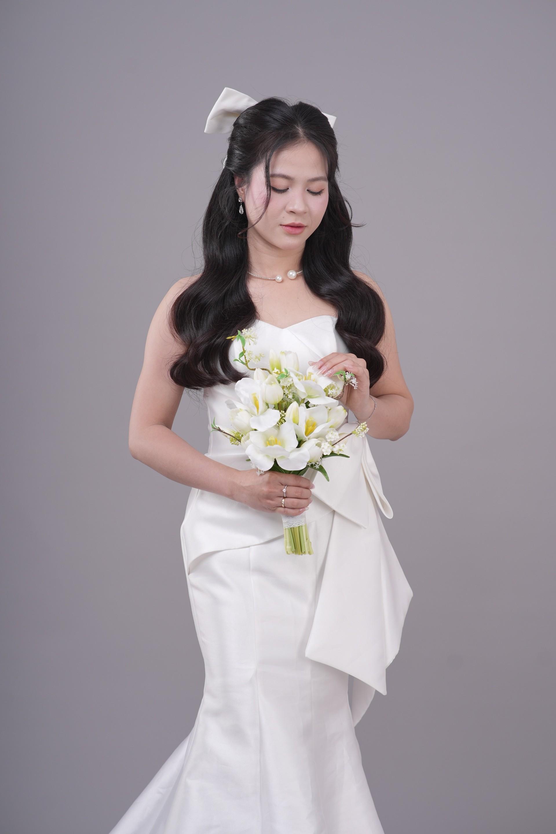 HUN08499