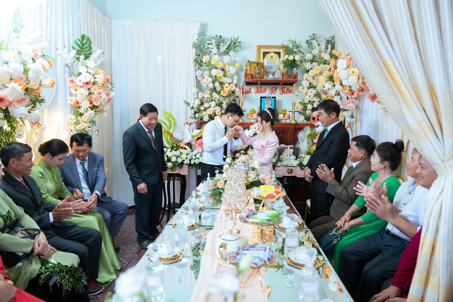 Thuc & Lan 0105