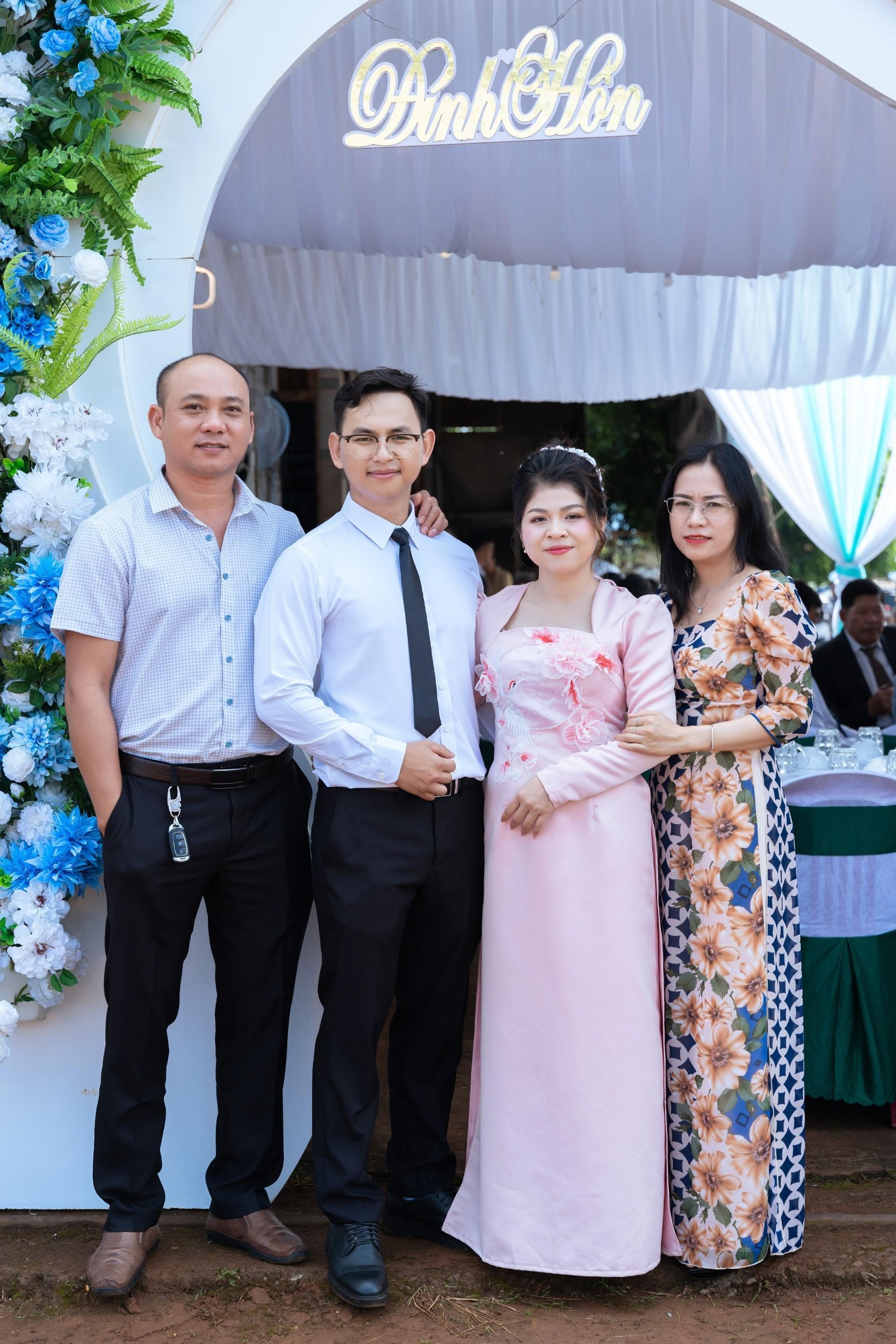Thuc & Lan 0215