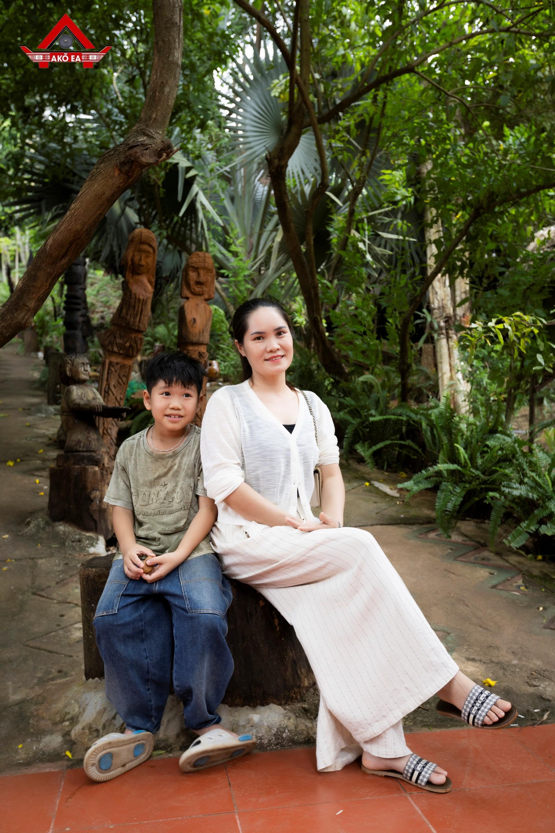 Nhơn PhanIMG 9917